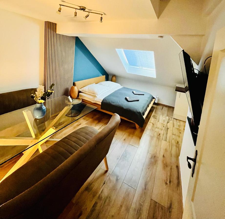 Aycatcherhomes - Top Lage I 4 Personen I 2 Schlafzimmer I Zentral I Altstadt Marburg I Naehe Fluss Lahn I Wlan I Apartment Sirius Εξωτερικό φωτογραφία